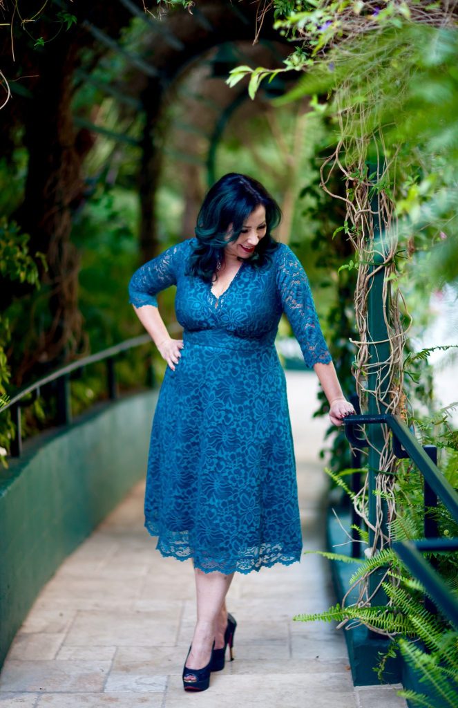 Flattering plus size dress for a special occasion made of lace. 